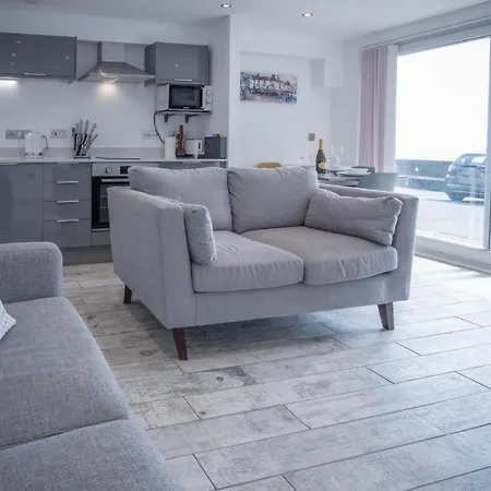 Beach Court - 1 Bedroom Apartment - Saundersfoot Exterior photo
