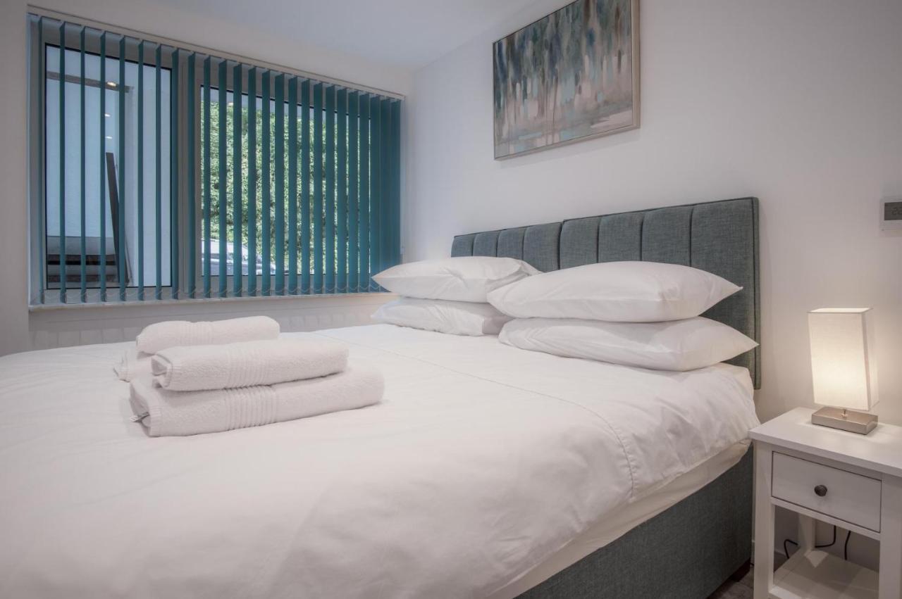 Court - 1 Bedroom -