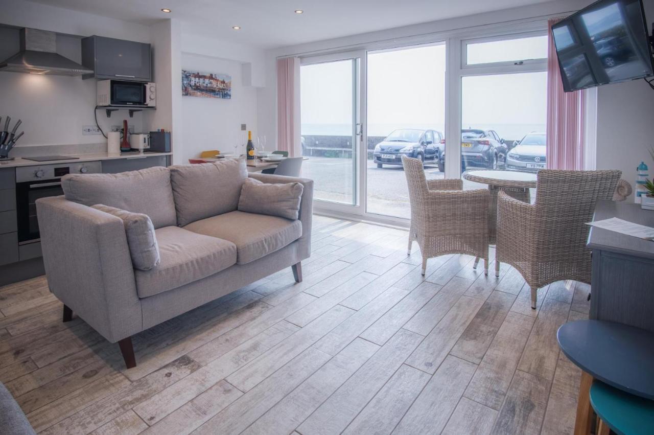 Court - 1 Bedroom - Saundersfoot